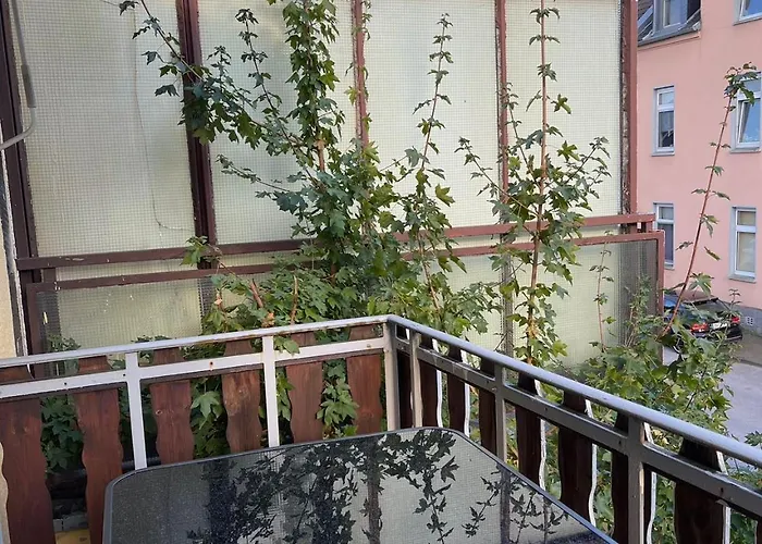 Duesseldorf Messe And Airport, 2-bedroom With Kitchen And Garden Duisburg